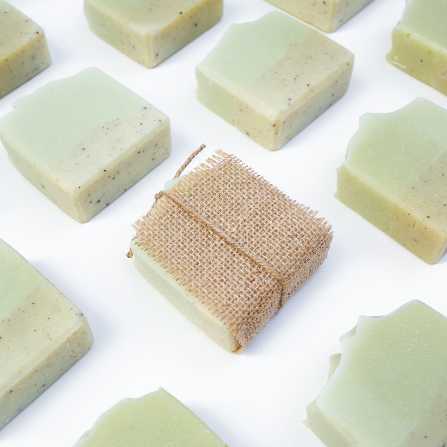Savon doux - à l’ARGILE VERTE - sans parfum - 125gr